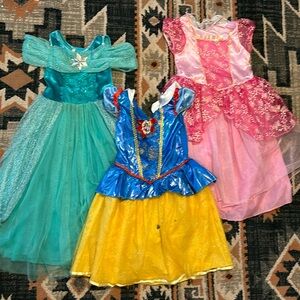 Princess Halloween costumes size small/one size